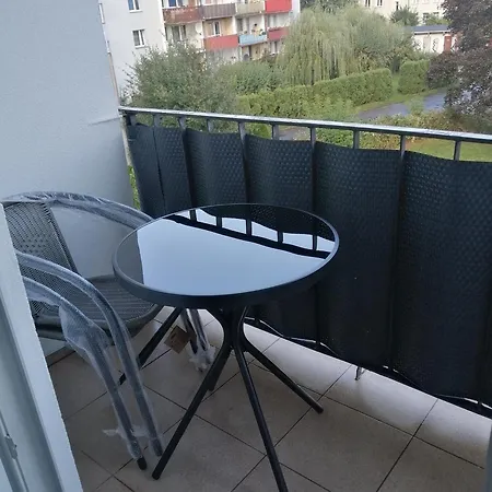 Kawalerka Chodakow Apartment *